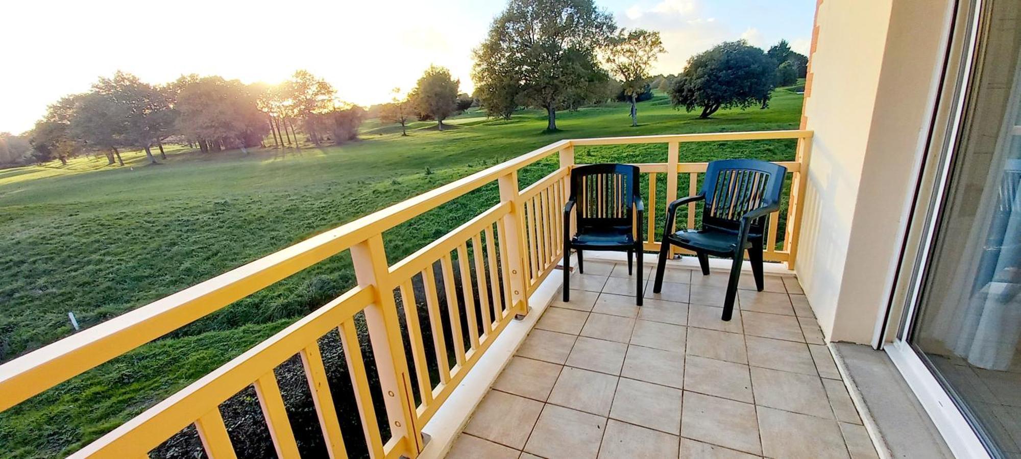 3 Pieces Proche Plage Commerces Et Golf ポルニック エクステリア 写真